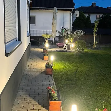Marta Vendeghaz Case de vacanță Gyenesdiás