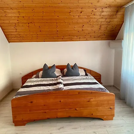 Prázdninový dům Marta Vendeghaz *